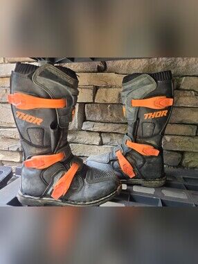 thor Black Riding Boots with Orange Buckles